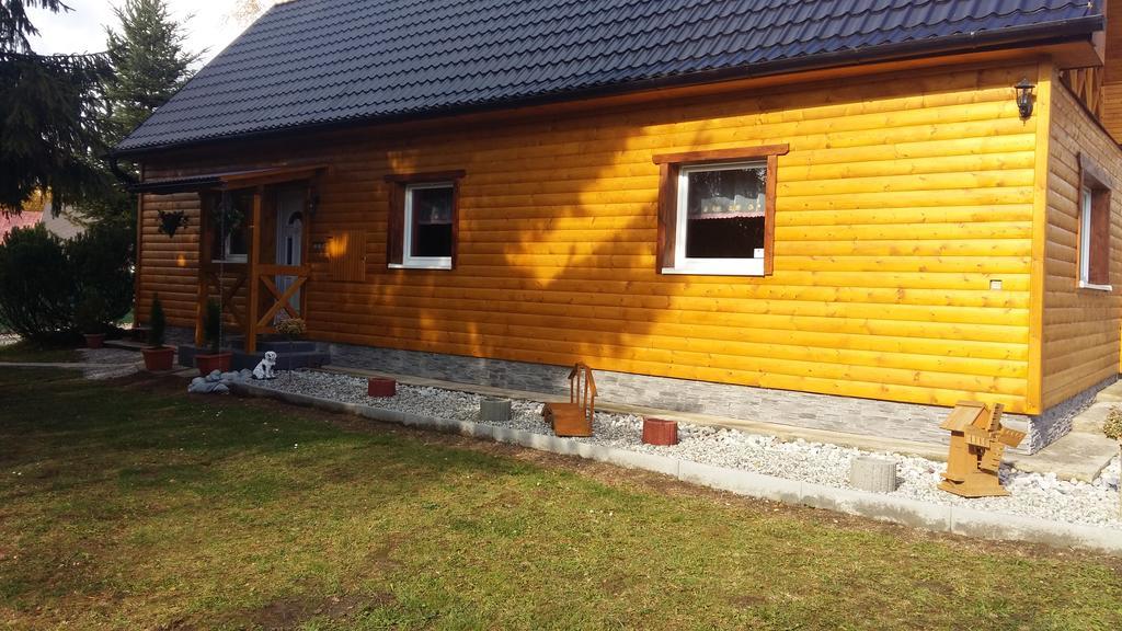 Liptovská Chata pri potoku Lipótszentmiklós Kültér fotó